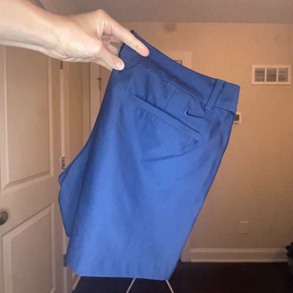 Nike Golf Dri-Fit Shorts – Navy Blue – Women’s 10 (M) - Picture 2 of 3